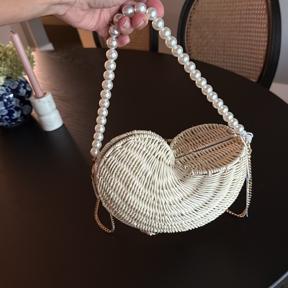 Haute Hippie wicker pearl shell bag - Picture 4 of 6